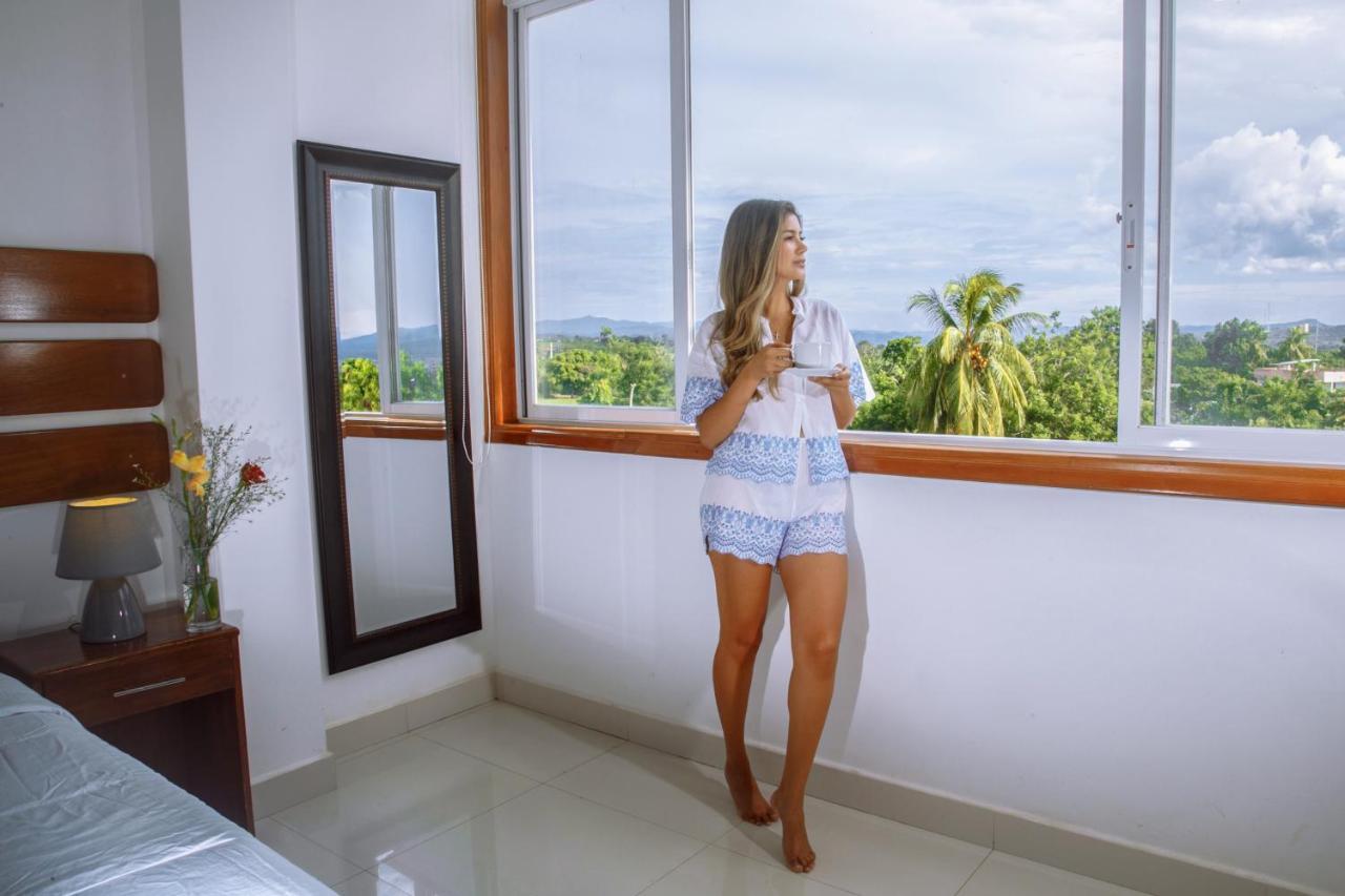 Vuelo 78 Hotel Tarapoto Esterno foto
