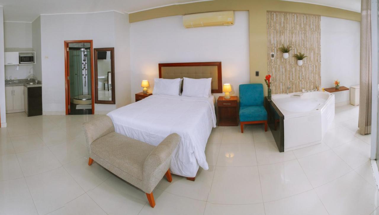 Vuelo 78 Hotel Tarapoto Esterno foto