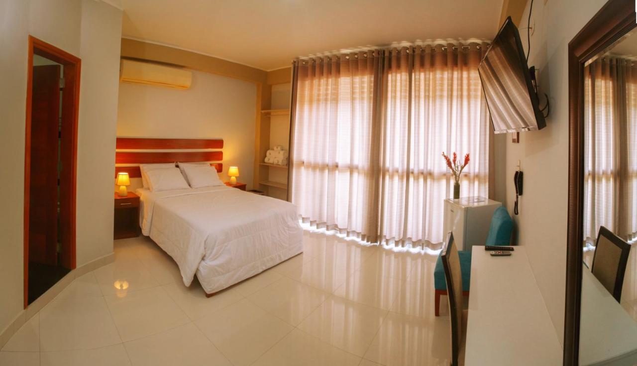 Vuelo 78 Hotel Tarapoto Esterno foto