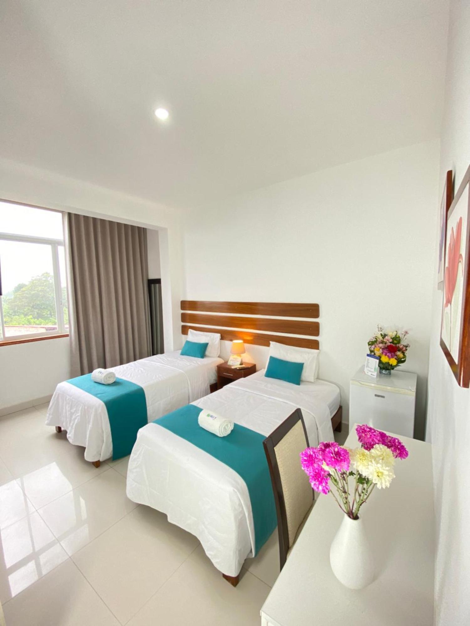 Vuelo 78 Hotel Tarapoto Esterno foto