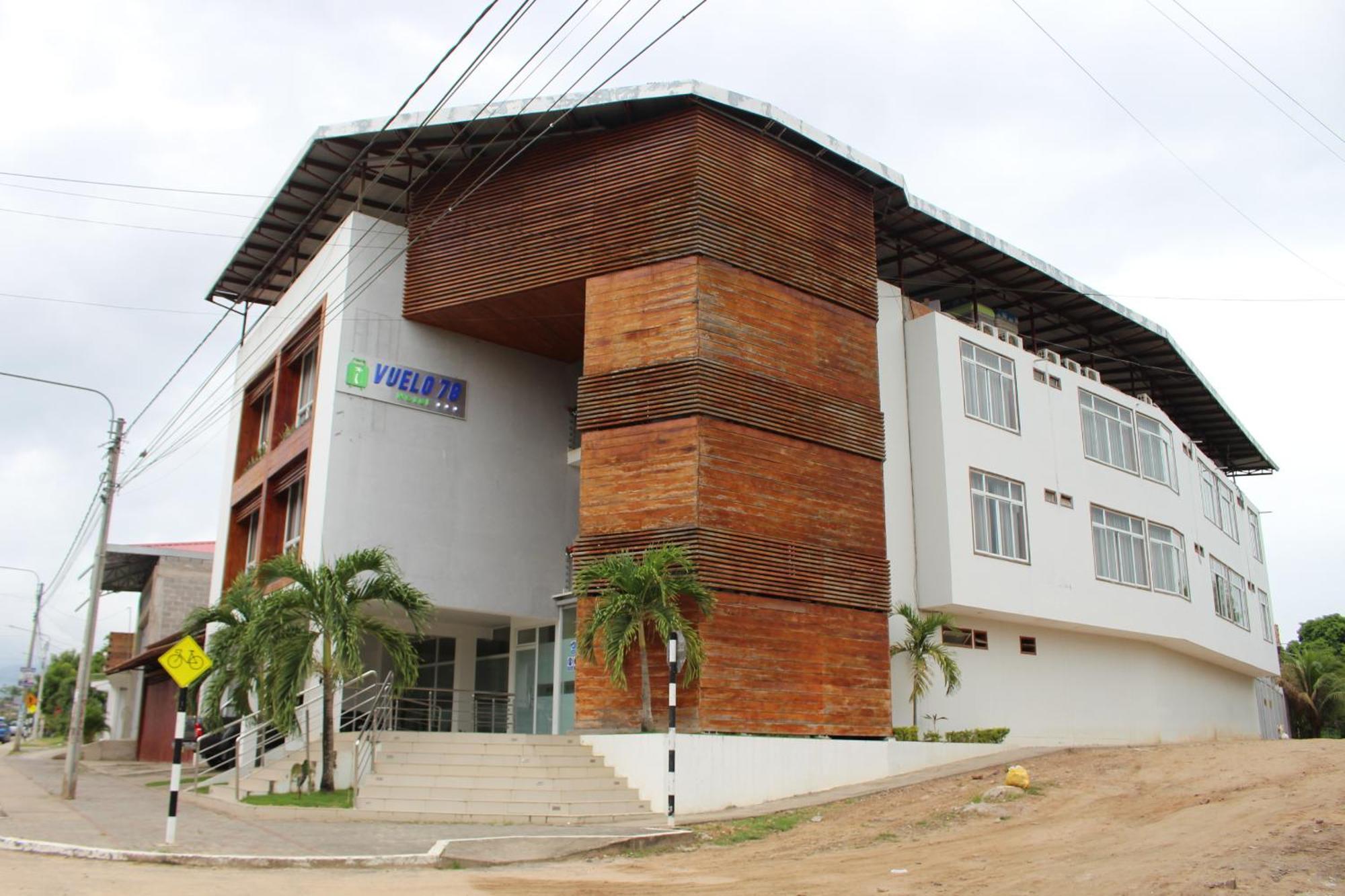 Vuelo 78 Hotel Tarapoto Esterno foto